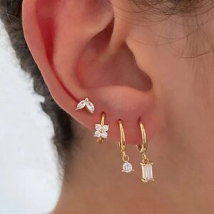 2 pièces petites boucles d’oreilles Huggies en acier inoxydable pour femmes, minuscule pendentif en cristal de zircone boucles d’oreilles Cartilage bijoux de Piercing